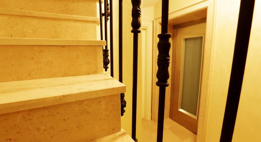 Meroddi Pera Flats Estambul Exterior foto